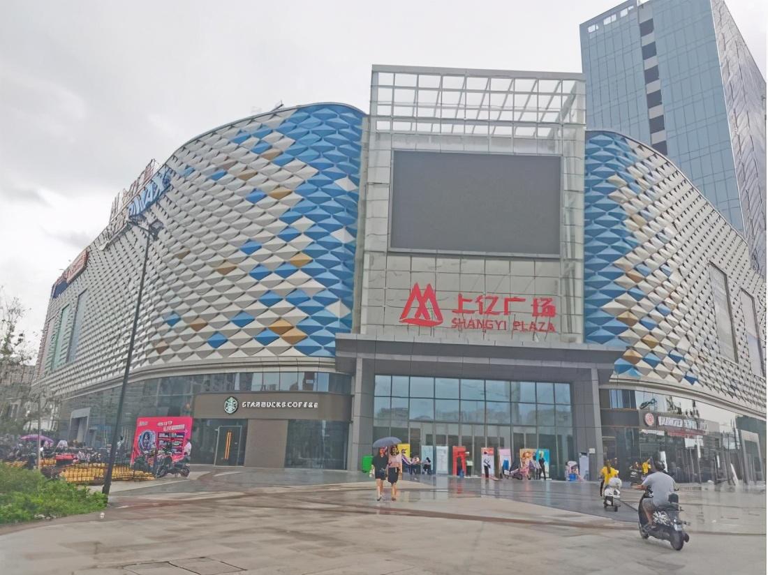 杭州女子睡覺時的最新動態，探究現代都市生活的舒適與健康